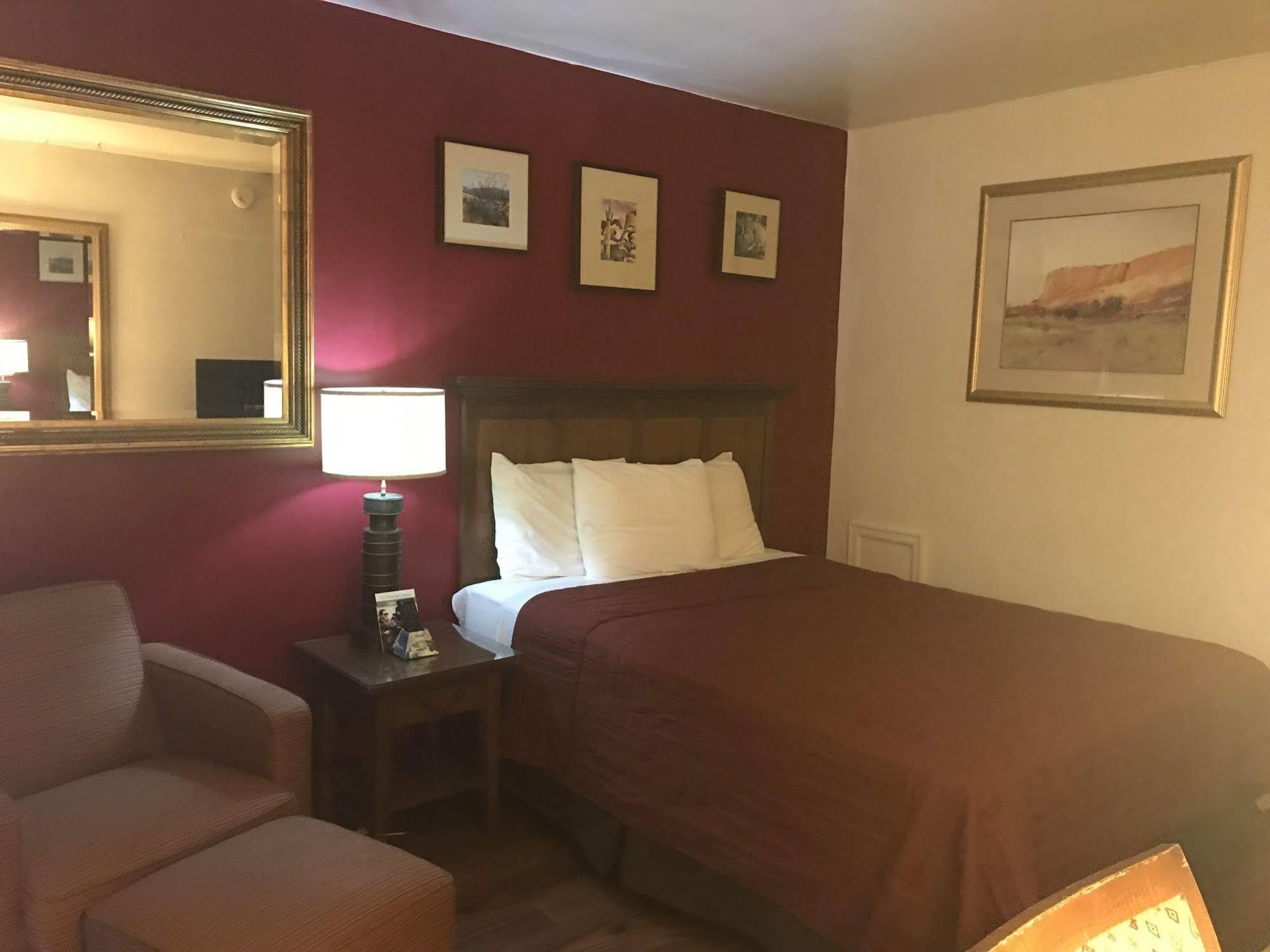 Canyonlands Motor Inn 몬티첼로 외부 사진