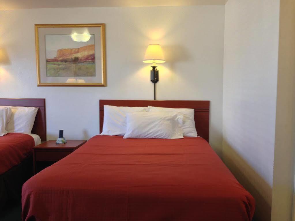 Canyonlands Motor Inn 몬티첼로 외부 사진